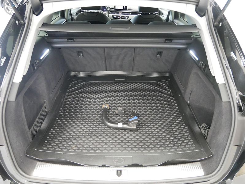 Audi A4 - fotka 30 z 30