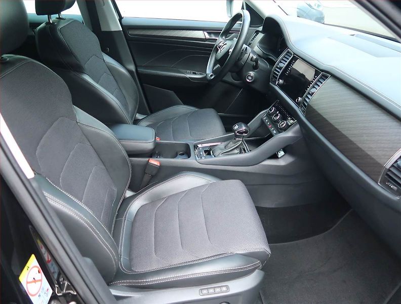 Škoda Kodiaq (2023) Style 2.0 TDI - fotka 9 z 21
