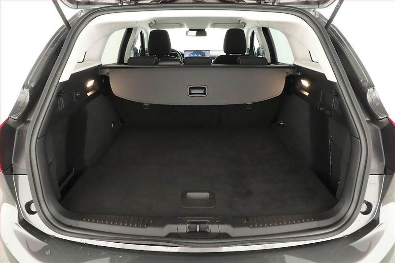 Ford Focus (2022) 1.5 EcoBlue, Serv.kniha, Navi - fotka 19 z 20
