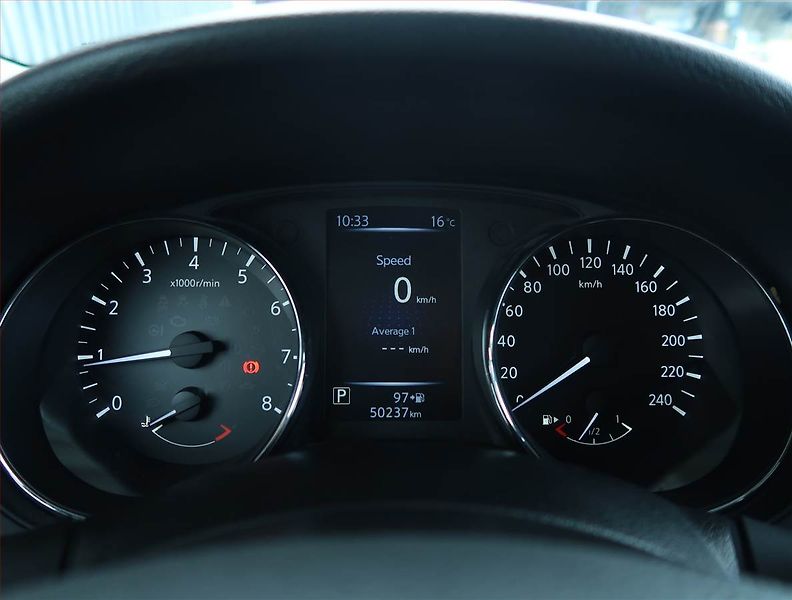 Nissan Pulsar (2015) 1.2 DIG-T, Automat, Tempomat - fotka 11 z 23
