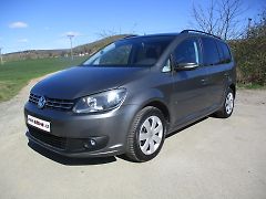 Volkswagen Touran 1,6 TDi CL BlueMotion*TAŽ.ZAŘ. - fotografie inzerátu