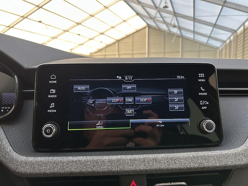 Škoda Kamiq 1.0 TSI 130 let Premium - fotka 11 z 24