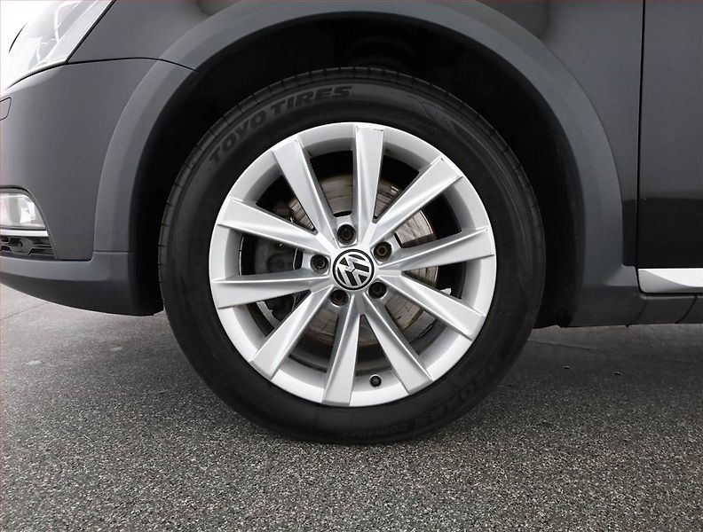 Volkswagen Passat (2012) Alltrack 2.0 TDI, 4X4 - fotka 18 z 18
