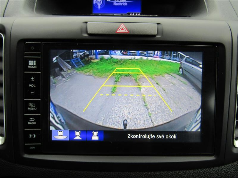 Honda CR-V 1,6 DTEC 4WD Automat Elegance - fotka 18 z 32