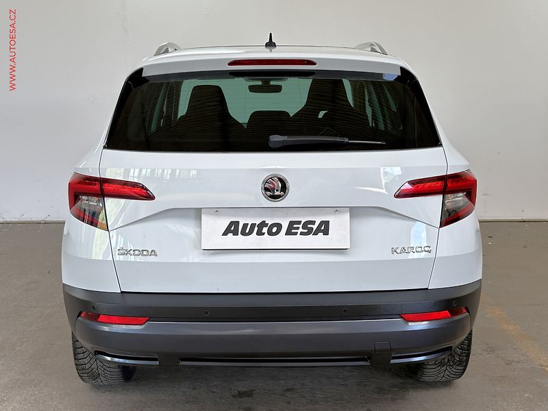Škoda Karoq (2018) 1.5 TSi, ČR, Style, LED - fotka 5 z 19