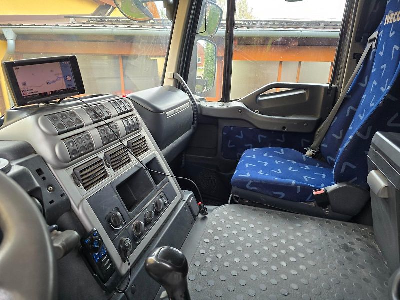 Iveco Stralis AT260S45Y/PS ruka FASSI F310XP - fotka 8 z 24