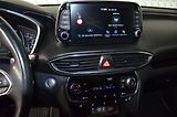 Hyundai Santa Fe (2019) 2.2CRDi 147kw Luxury 4x4 - náhled 16