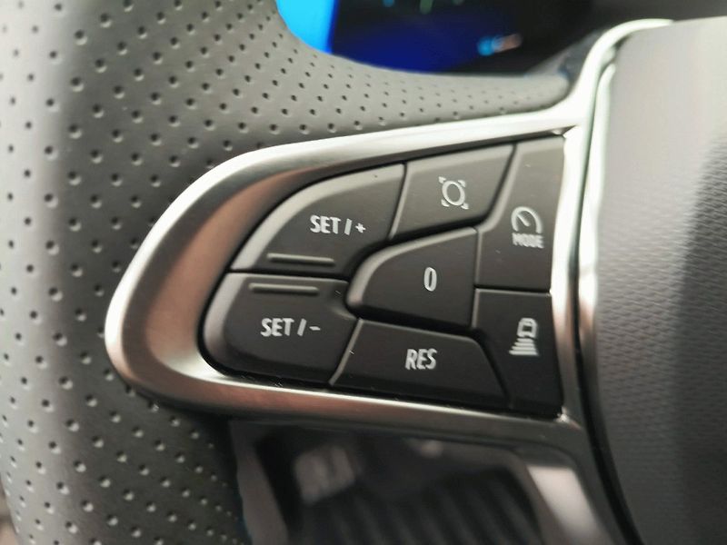 Renault Symbioz (2026) esprit Alpine full hybrid E-Te - fotka 13 z 25