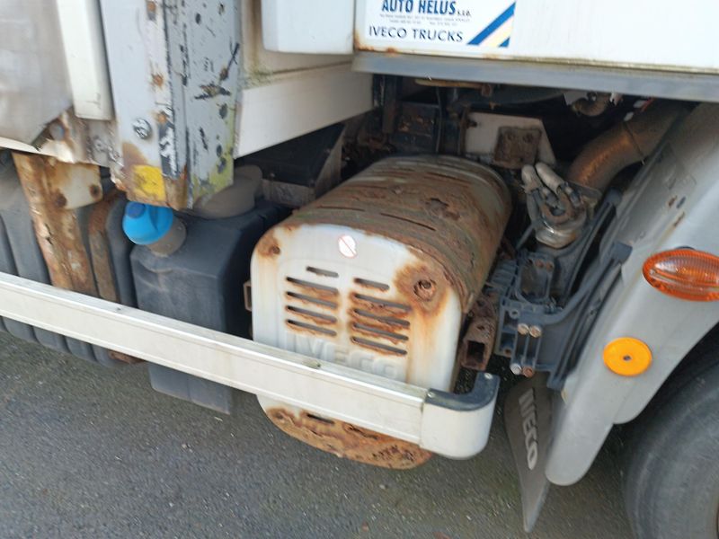 Iveco Eurocargo ML75E16 valník+plachta - fotka 9 z 16