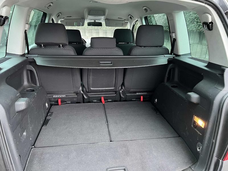 Volkswagen Touran 1.9 TDi 66 kW 7-MÍST - fotka 12 z 13