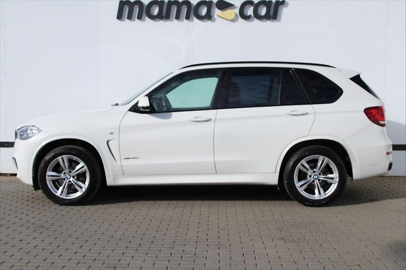 BMW X5 xDrive 30d 190kW M PAKET ČR - fotka 4 z 28