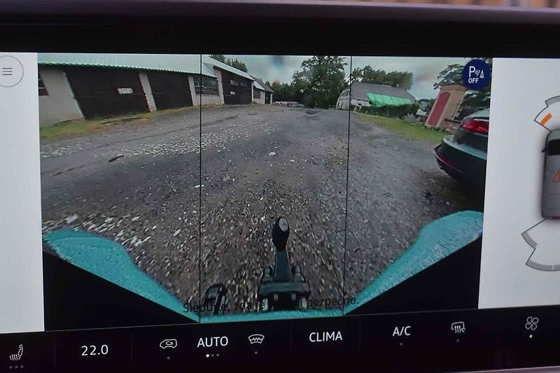 Volkswagen Transporter existuje již v sedmé generaci.