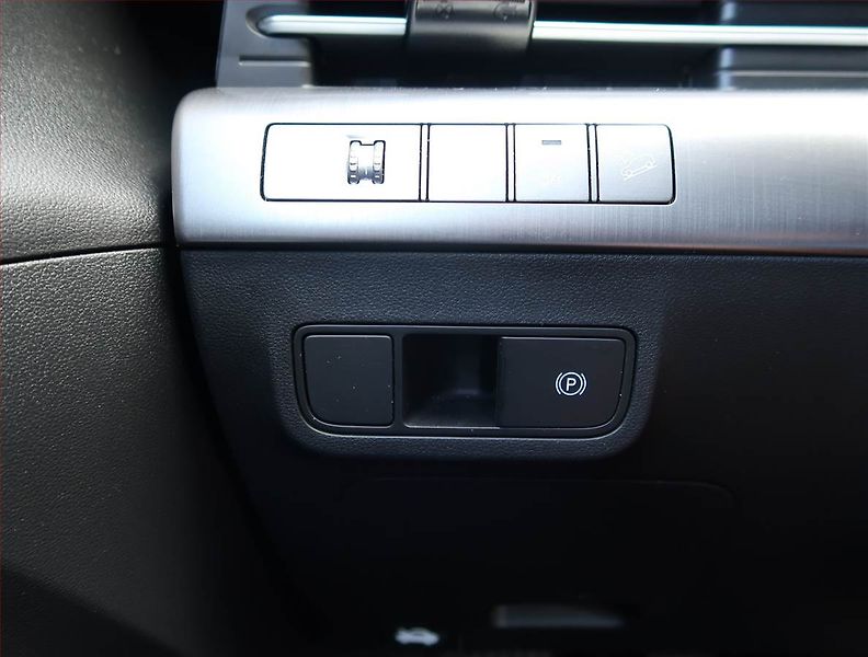 Hyundai Kona (2024) Comfort 1.0 T-GDI - fotka 18 z 23