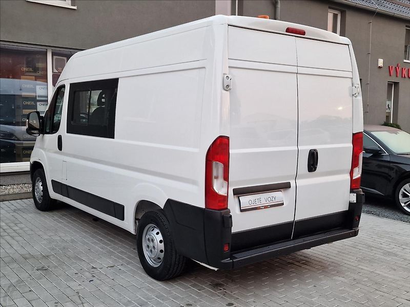 Citroën Jumper 2.2HDi L2H2 103kW,6míst,1.Maj - fotka 8 z 41
