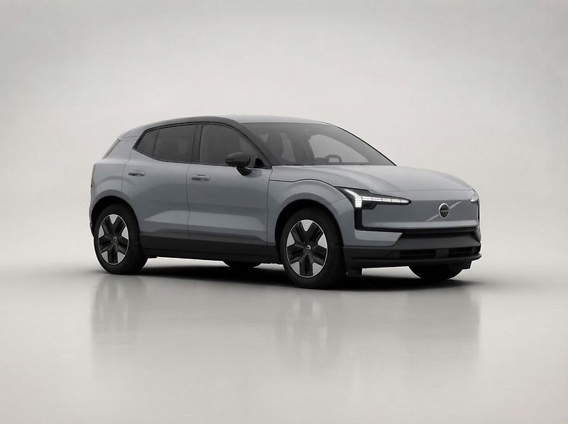 Volvo EX30 (2026) P5 Long Range PLUS - fotka 8 z 15