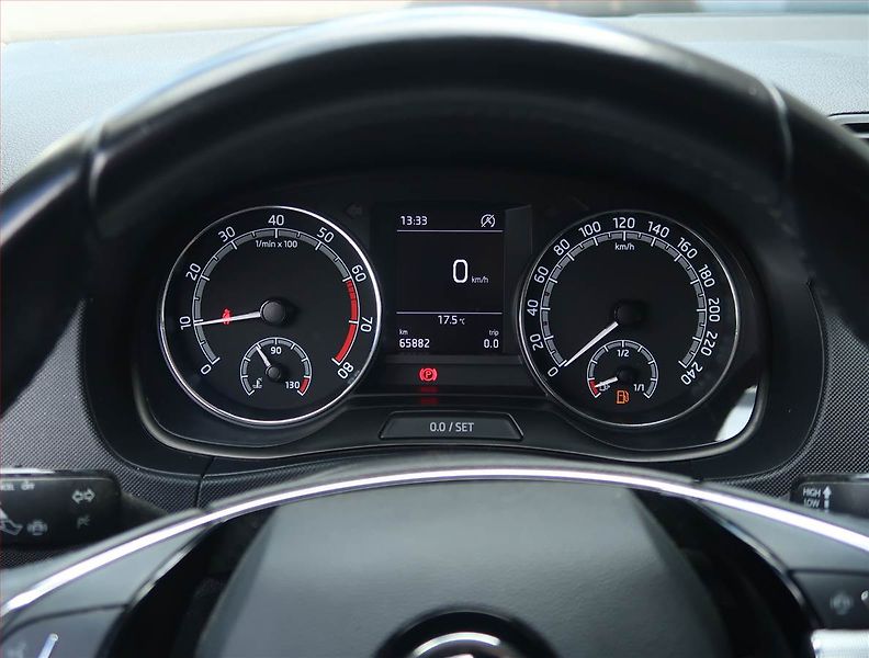 Škoda Fabia (2021) Ambition 1.0 TSI, ČR,1.maj - fotka 11 z 17