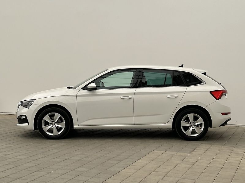 Škoda Scala 1.5 TSI Style Plus - fotka 3 z 29