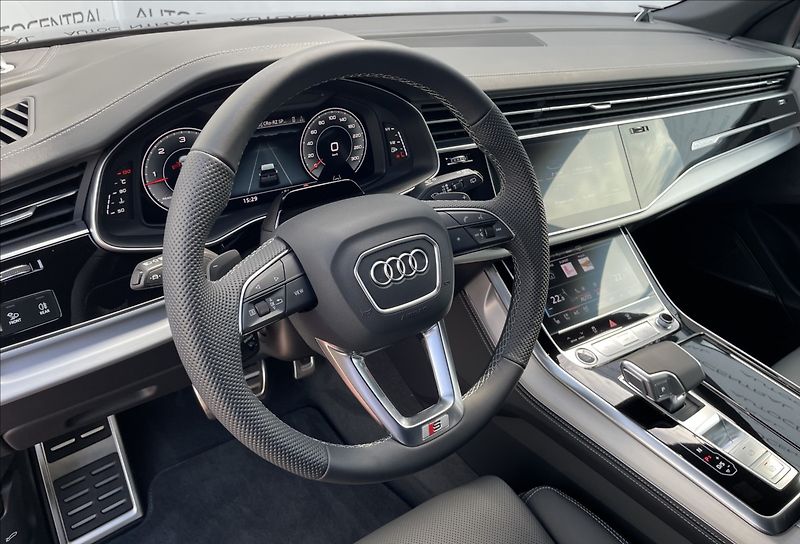Audi Q8 3,0 TDi 50 S-line Individual - fotka 12 z 35