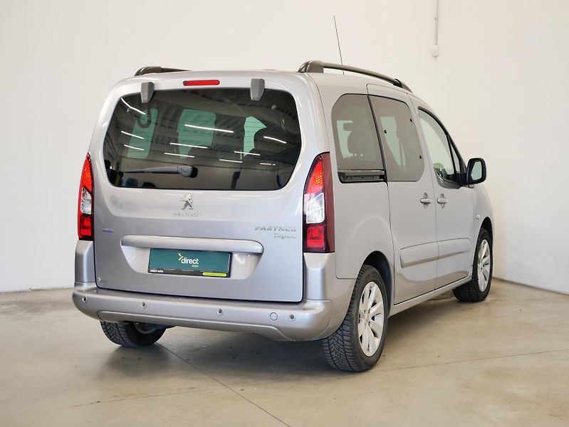 Peugeot Partner - fotka 2 z 6