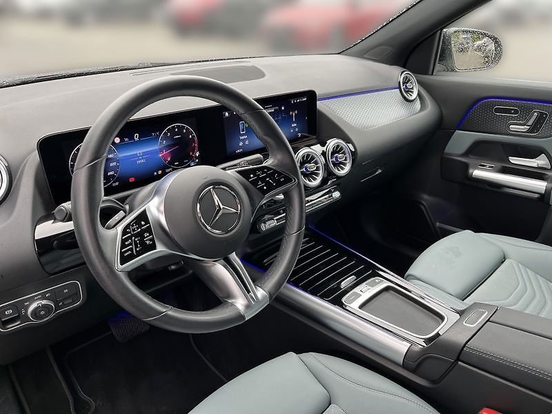 Mercedes-Benz GLA 200 off-road vehicle Progressi - fotka 10 z 21