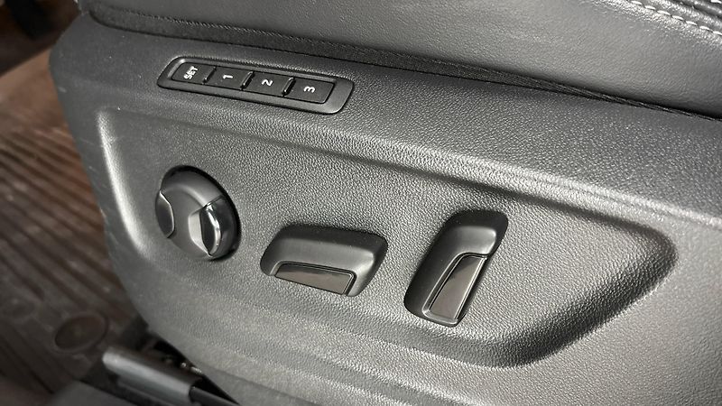 Škoda Kodiaq 2.0 TDI DSG 4x4 Style - fotka 22 z 31