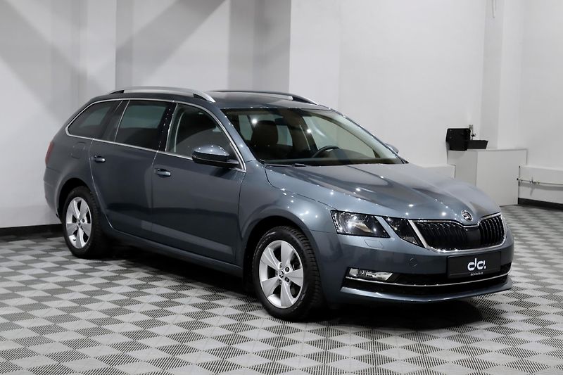 Škoda Octavia 3 FL Combi 1.5 TSI 110 kW DSG - fotka 2 z 39