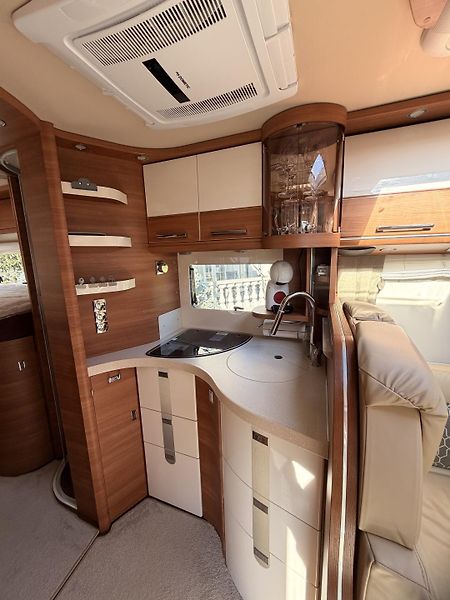 Carthago CHIC C-LINE I 4.9 LE  - fotka 7 z 34