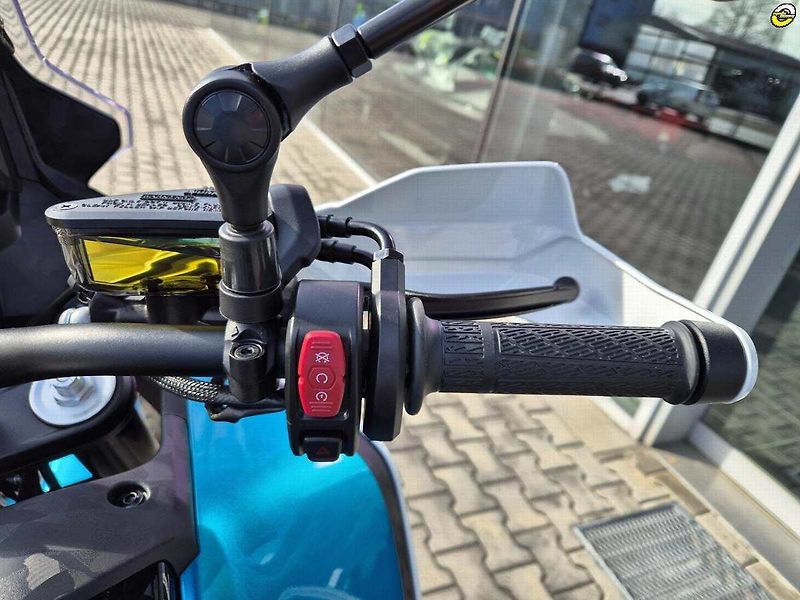 CFMOTO 450 MT-R (2026) - fotka 17 z 78