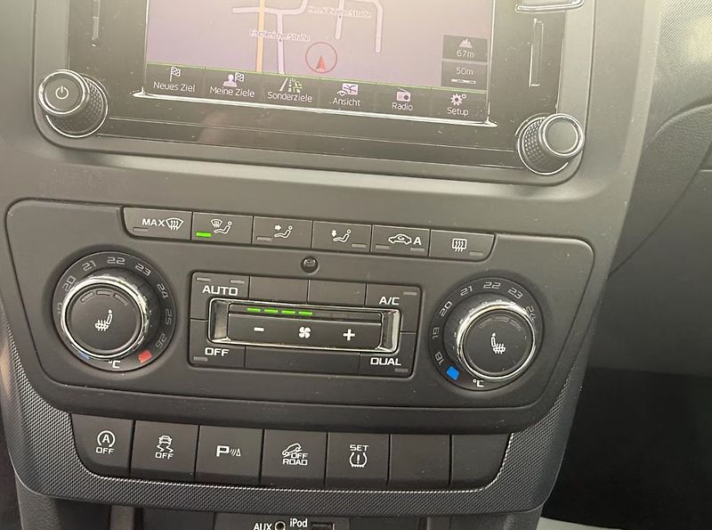 Škoda Yeti 1.4 TSI OUTDOOR 4x4 - fotka 16 z 24