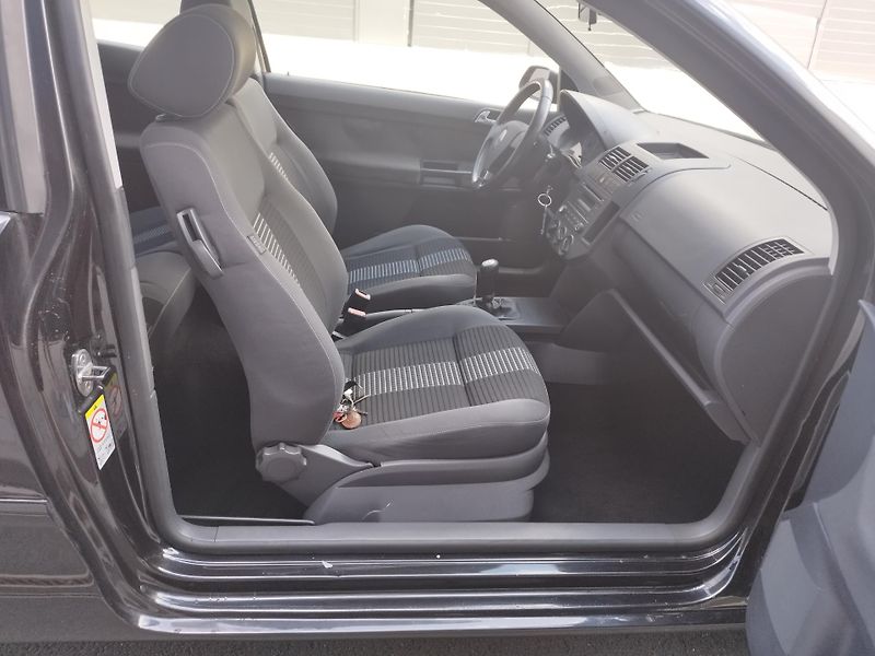 Volkswagen Polo 1.4TDI,volat-608081843 - fotka 13 z 15