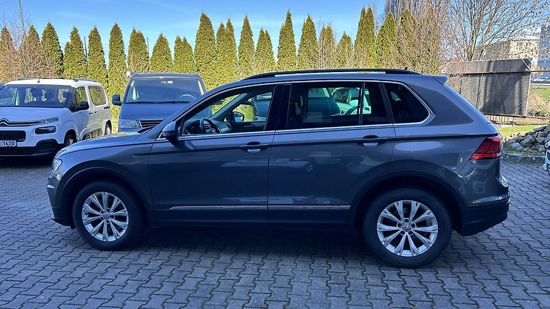 Volkswagen Tiguan 2.0TDI 4Motion DSG  - fotka 6 z 13
