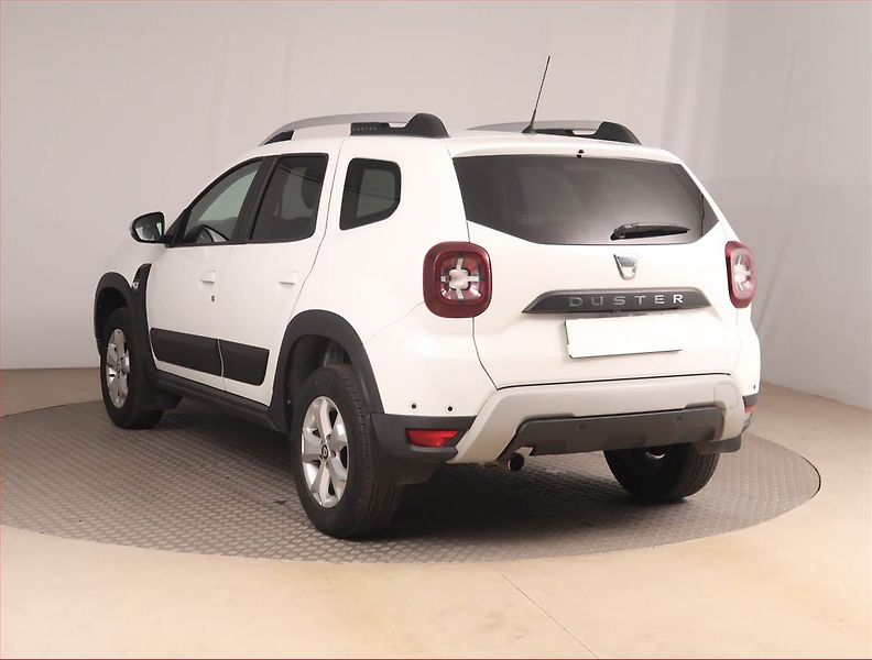 Dacia Duster (2018) 1.6 SCe, Navi, Tempomat - fotka 4 z 15