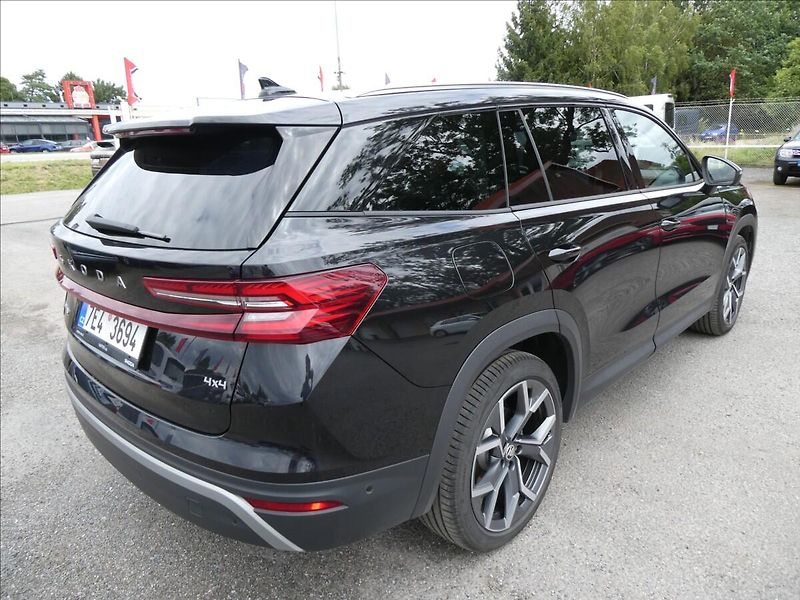Škoda Kodiaq 2,0 TDI 142kW Excl. Selection - fotka 9 z 45