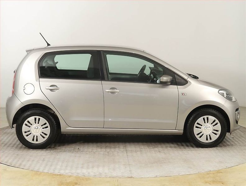 Volkswagen up! (2016) 1.0 MPI, Serv.kniha, Navi - fotka 6 z 14