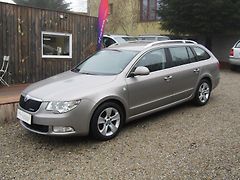 Škoda Superb (2011) 1.6 TDI 77kW - fotografie inzerátu