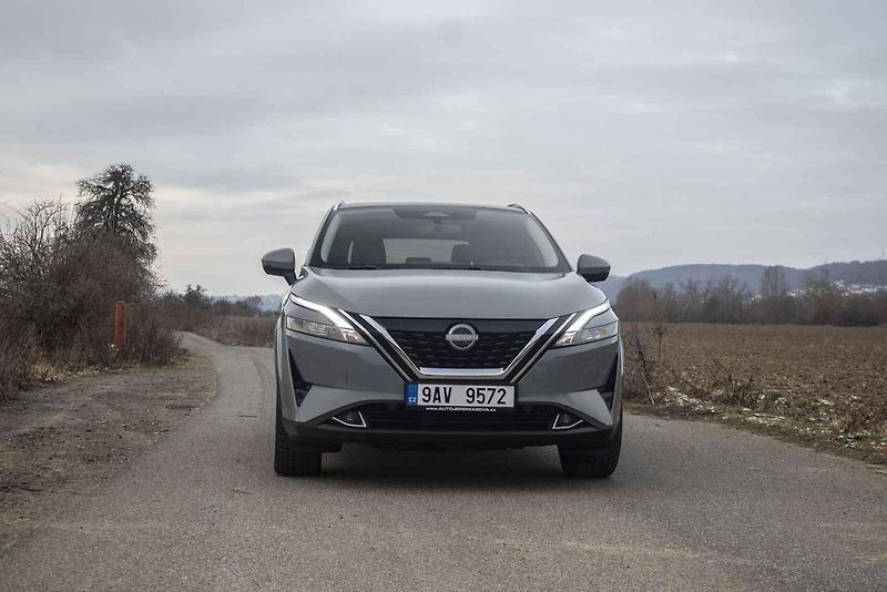 Kdysi byl ve svém segmentu jeden z mála, dnes si musí Nissan Qashqai poradit s početnou konkurencí.