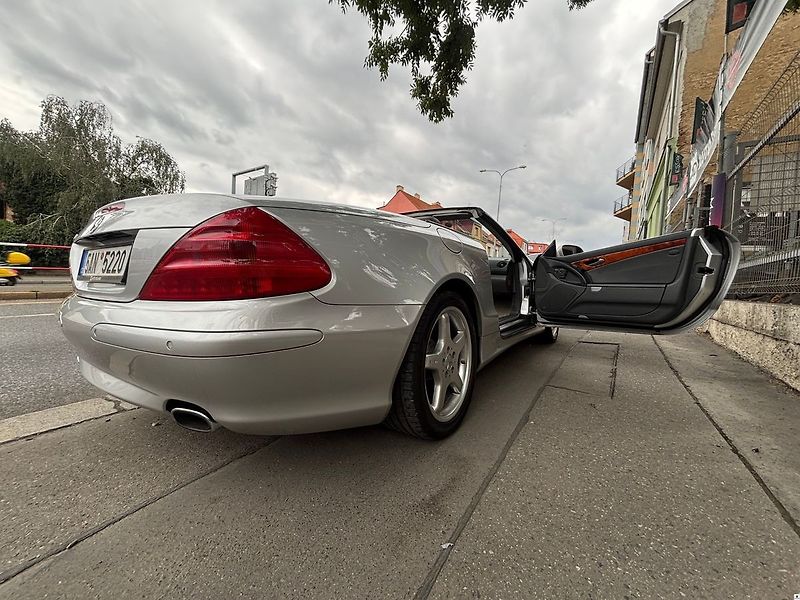 Mercedes-Benz SL SL500-225KW/2002/2MAJ-PRAV.SER - fotka 14 z 40