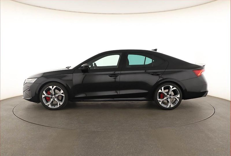 Škoda Octavia (2024) RS 2.0 TSI - fotka 3 z 20