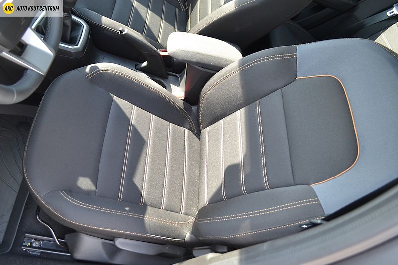 Dacia Sandero Stepway Expression TCe 110 - fotka 19 z 42