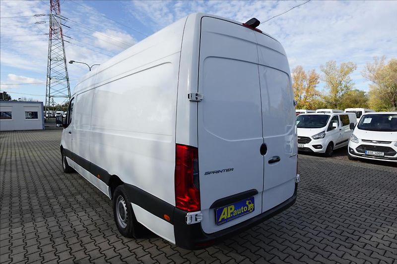 Mercedes-Benz Sprinter 3,0 CDI  319 CDI CHLAĎÁK KLIMA - fotka 9 z 31