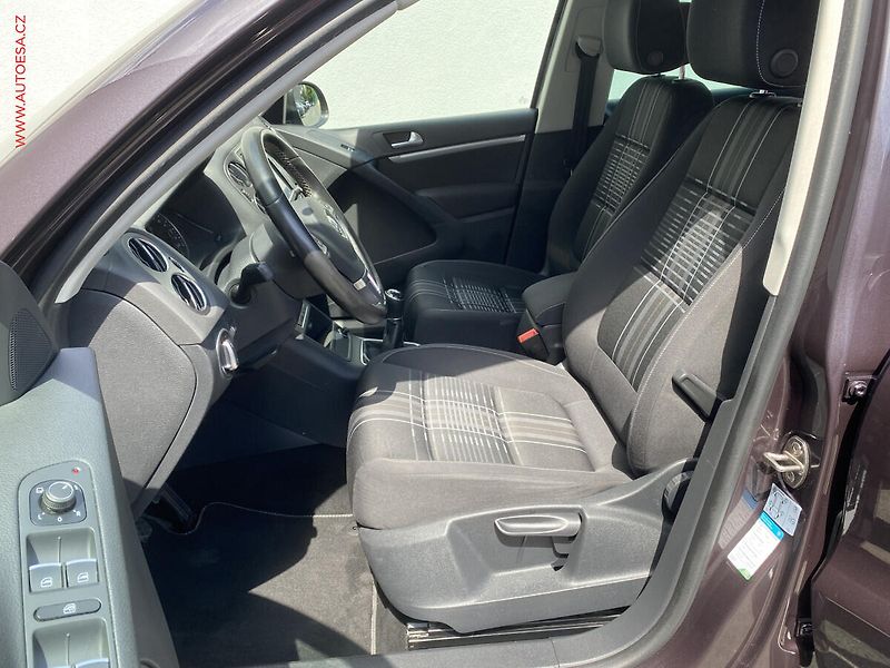 Volkswagen Tiguan (2015) 1.4 TSi, Lounge, bixen, navi - fotka 9 z 18