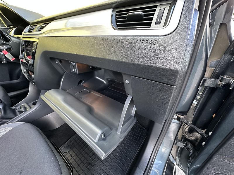 Škoda Rapid (2018) SPACEBACK 1.0TSI/70kW * 2.Maj  - fotka 20 z 35