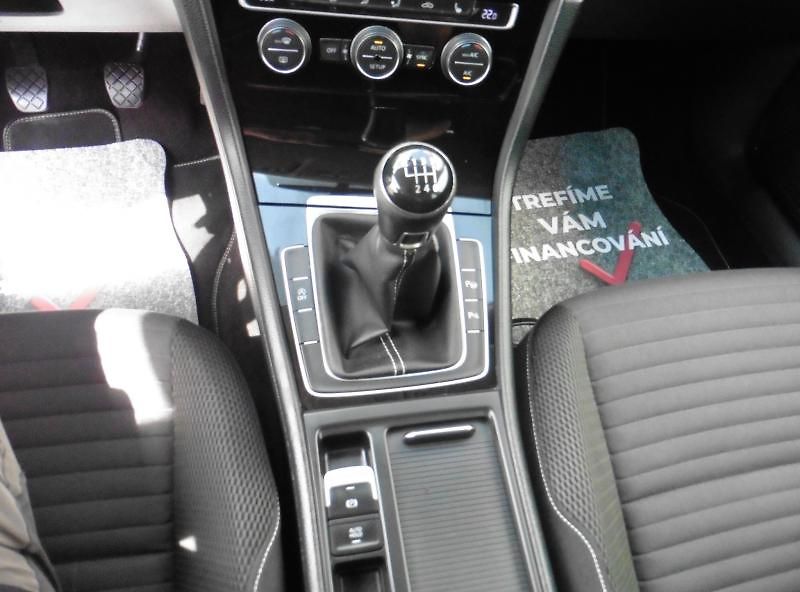 Volkswagen Golf Variant 1,4 TSi Cup Navi - fotka 13 z 14