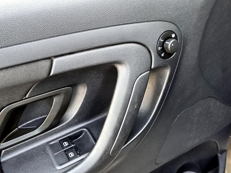 Škoda Roomster TSi 1.maj, NOVÉ ROZVODY        - fotka 38 z 41