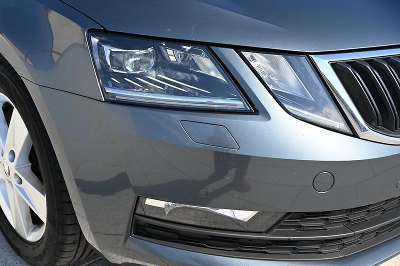 Škoda Octavia 1.6TDI 85KW DSG Clever 9/2018 - fotka 9 z 50
