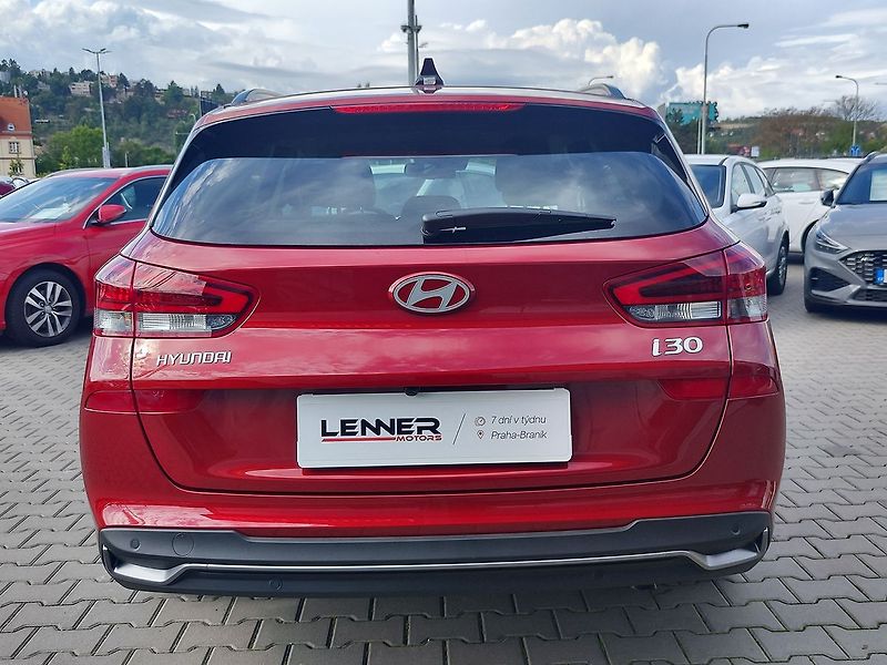 Hyundai i30 1.5 T-GDI/103kW Style - fotka 6 z 34