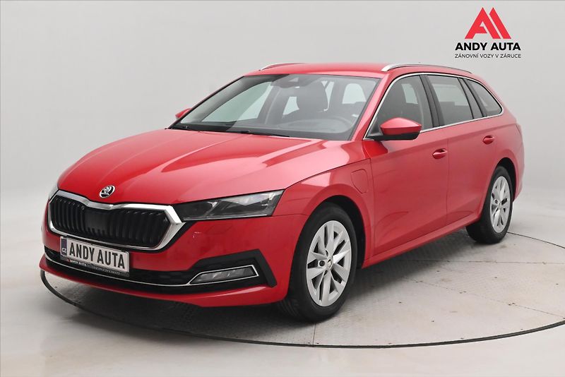 Škoda Octavia 1,4 TSI iV 150kW DSG Style SoH - fotka 1 z 32
