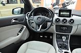 Mercedes-Benz Třídy B (2014) B 180 CDi / NAVI / Bi-XENON - náhled 19