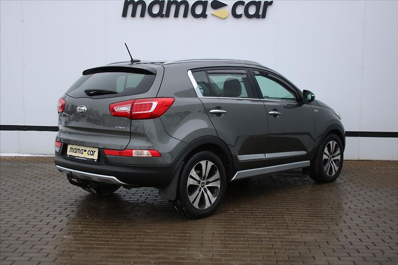Kia Sportage 2.0 CRDI 135kW 4WD SERVIS. KN. - fotka 7 z 25