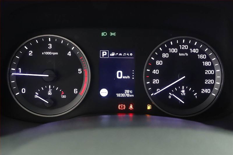 Hyundai Tucson (2016) 1.7 CRDi, Automat, Navi - fotka 12 z 22